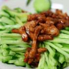 黄瓜拌肉丝