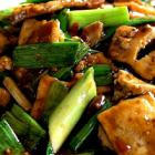 青蒜烧豆腐