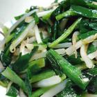绿豆芽炒韭菜