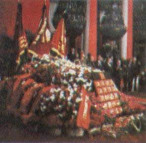 苏共中央总书记安德罗波夫逝世（歷史上的今天。中国）